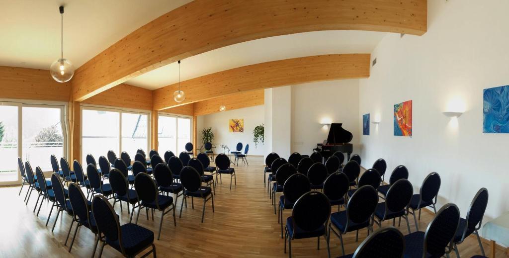 Hotel Zum Kirchenwirt Mariazell Ngoại thất bức ảnh